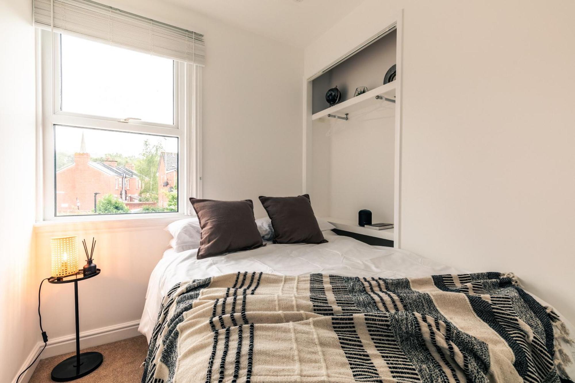 The Broadway Bath - 2 Bedrooms With Parking, Central Bath Extérieur photo