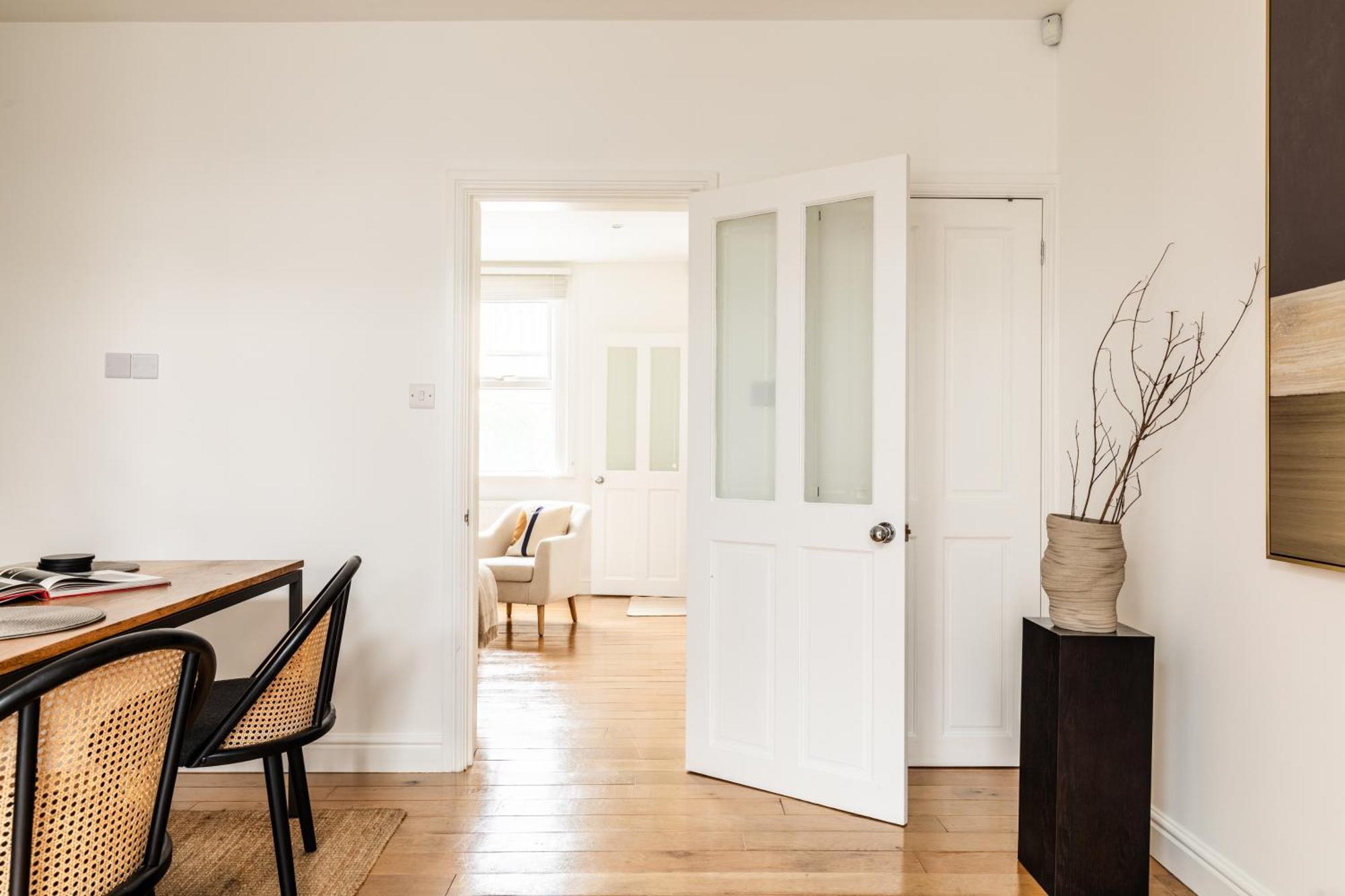 The Broadway Bath - 2 Bedrooms With Parking, Central Bath Extérieur photo