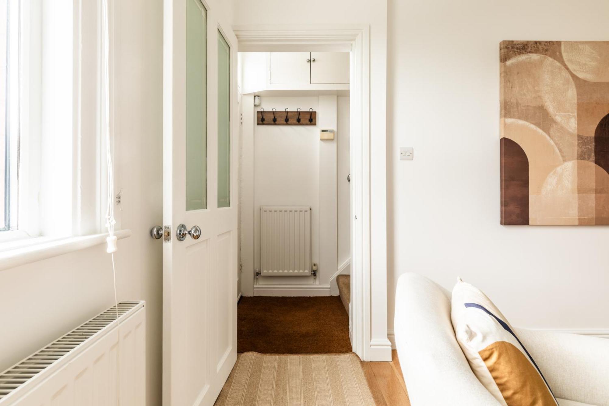 The Broadway Bath - 2 Bedrooms With Parking, Central Bath Extérieur photo
